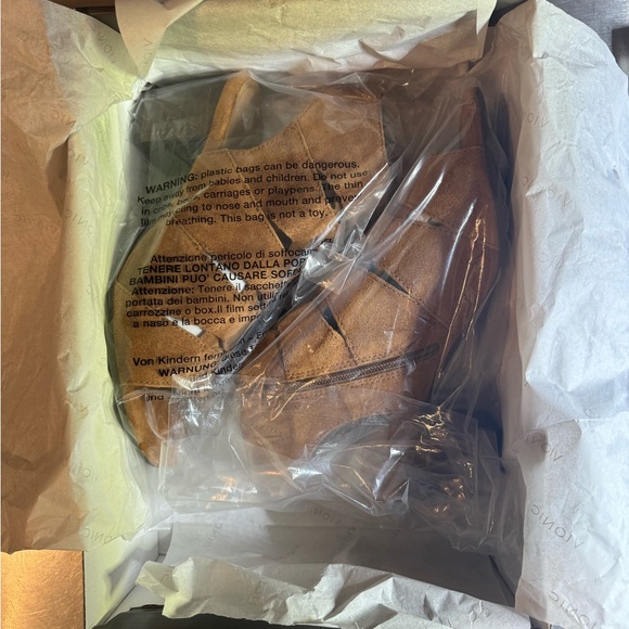 Vionic Bristol sandal size 8 new - Picture 9 of 10